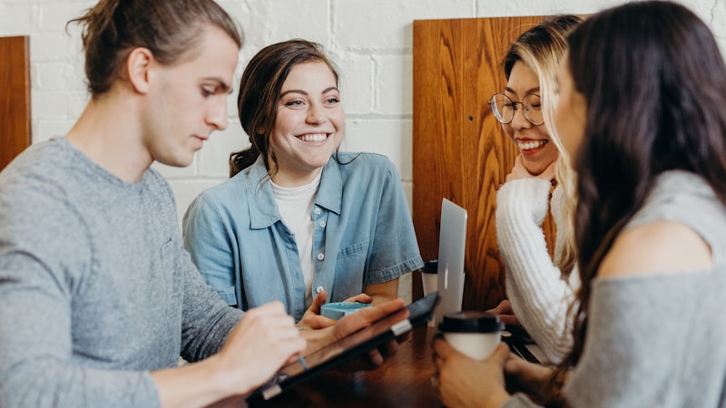 Mastering Small Talk: The Canadian Way